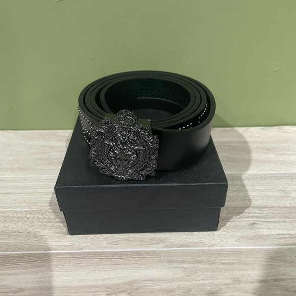 Barabas Other - Elegant Black Belt with Intricate Buckle